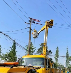 帶電作業(yè)車出租